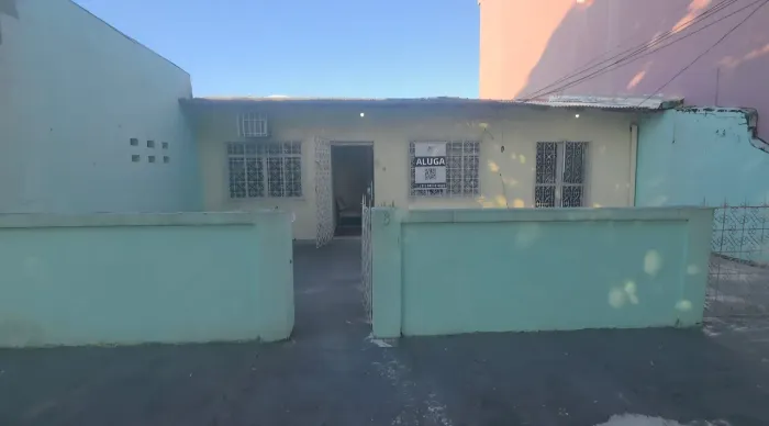 Casa Mobiliada em Condomínio