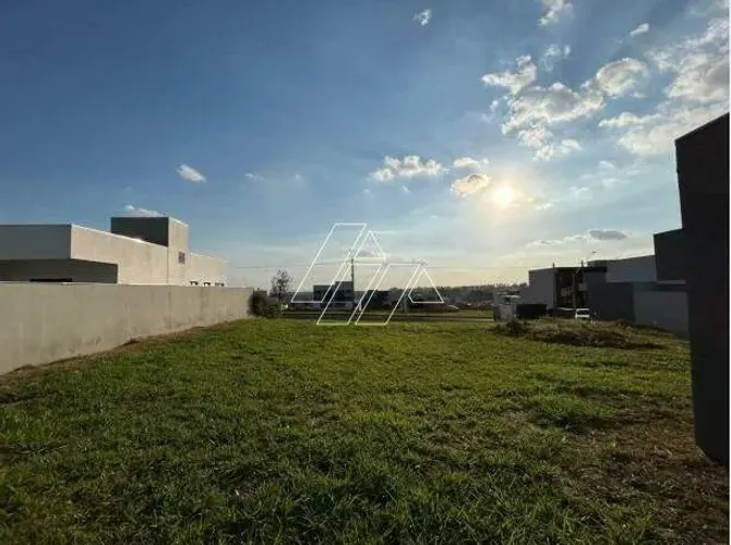 Terreno à venda, Loteamento Residencial e Comercial Fazenda São Sebastião - Marília/SP