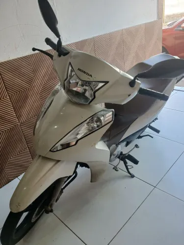 Moto Biz