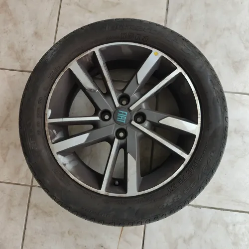 Rodas aro 16 originais do Fiat Cronos 2025