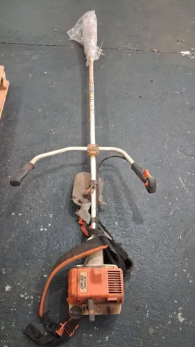 ROÇADEIRA STIHL FS160