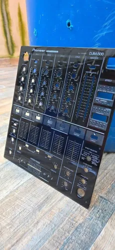 Painel do mixer Pioneer DJM 500 restaurado com pintura e serigrafia nova
