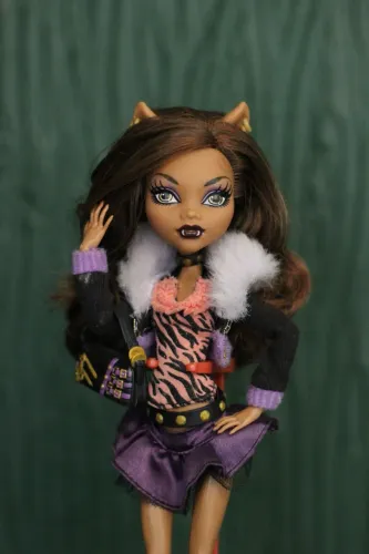 Boneca Monster High G1 Clawdeen Wolf RESERVADA 