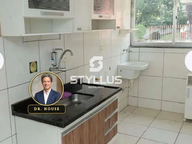 Apartamento Claro e Arejado com Vaga em Lins de Vasconcelos! M74N