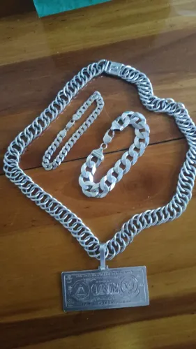 Prata Trabalhada Cordão e Pulseiras