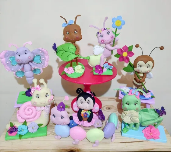 Kit bonecos de feltro tema JARDIM. Feitos a mão. Lindos.