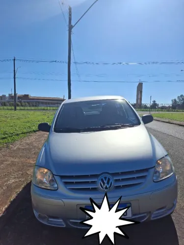 Volkswagen Fox Plus 1.0mi/ 1.0mi Total Flex 8V 4P 2005