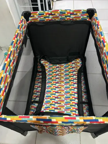 Berço tipo chiqueirinho em ótimo estado