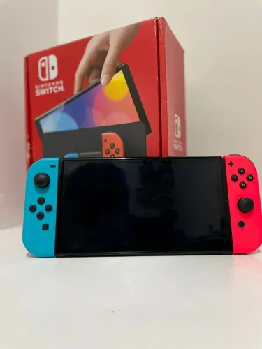 Nintendo switch OLED color desbloqueado 