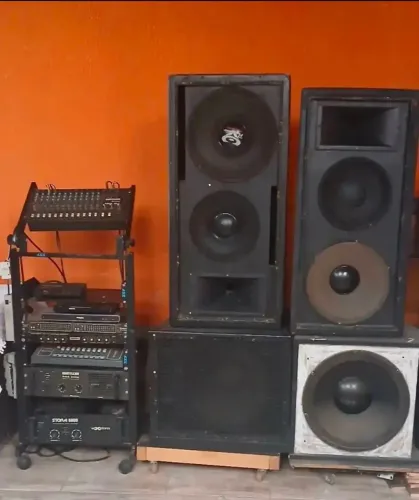 Vendo mesa de som 