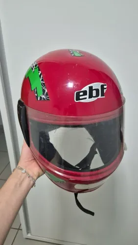 Capacete EBF Vermelho