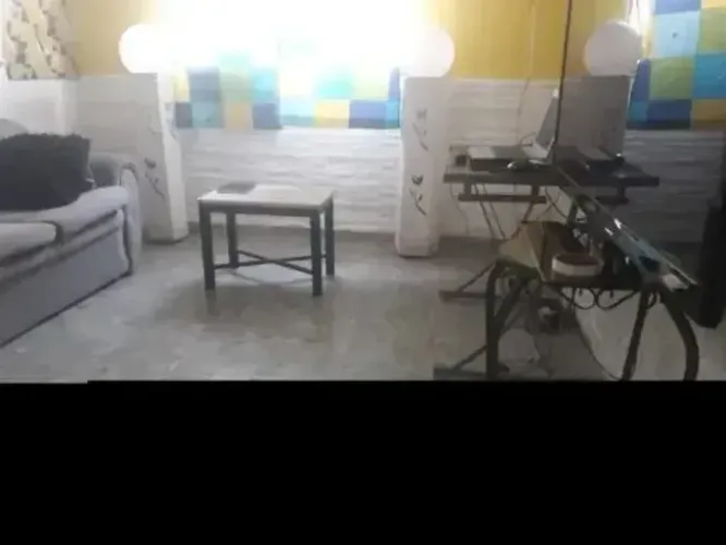 CASA COM 2 QUARTOS EM BENFICA