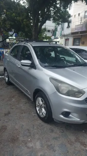 Ford KA+ Sedan 1.0 Tivct Flex 4P 2015