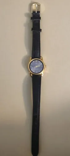 Citizen Quartzo - relógio feminino vintage com pulseira de couro preta.