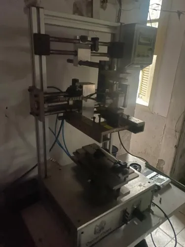 Maquina SILKSCREEN automática MASTERSILK OSCAR LFUES c/ peças extras Moldes e suportes