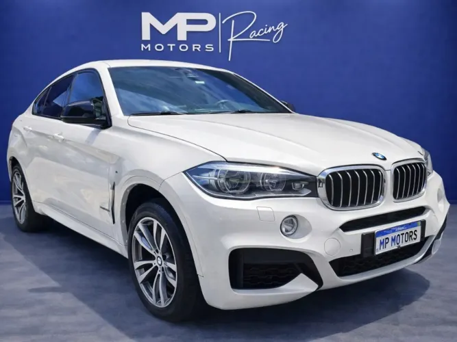 BMW X6 M 4.4 4X4 V8 32V Bi-turbo Aut. 2015