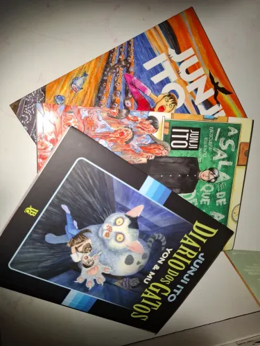 Coleção junjiito