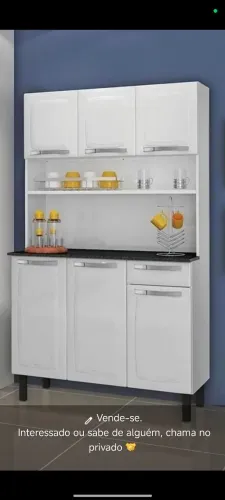 Vende - se armário de cozinha, pouco usado.