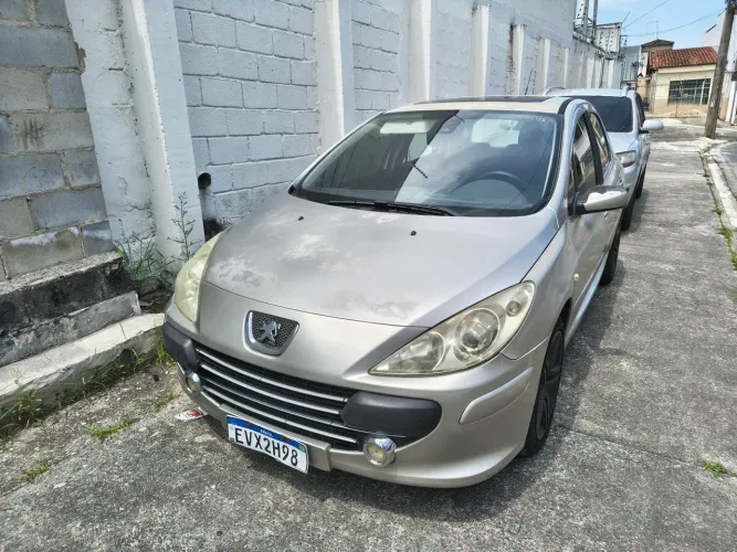 Peugeot 307 Soleil/ Presence 1.6/1.6 Flex 16V 5P 2011