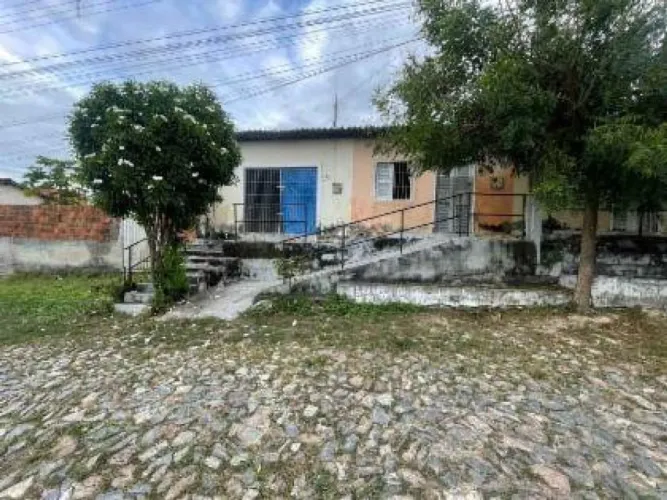 Casa 77 m² - Planalto Piracicaba - Santa Quitéria - CE