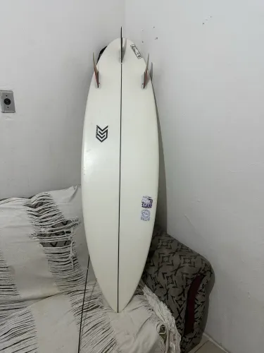 Prancha de Surf ( praticamente zero)