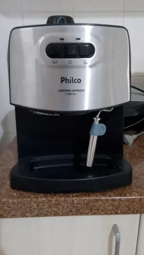 Cafeteira expresso Philco funcionando perfeitamente