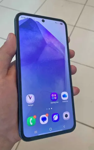 VENDO OU TROCO UM A55 5G TOP. 