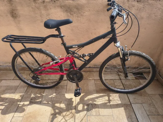 Bicicleta caloi shock aro 24 amortecedor top