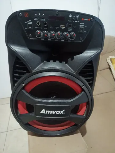 Caixa de som Amvox 480RMS.