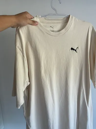 Camiseta Puma oversized