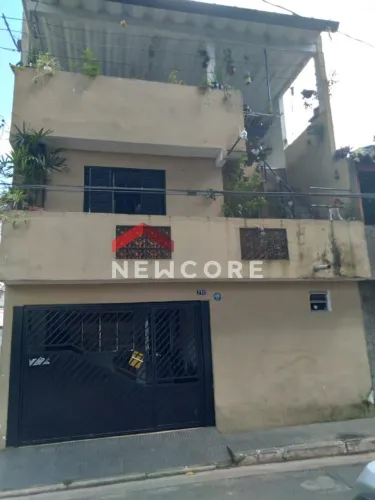 Sobrado em Rua Antônio da Silva Herdeiro - Conjunto Residencial Prestes Maia - São Paulo/S