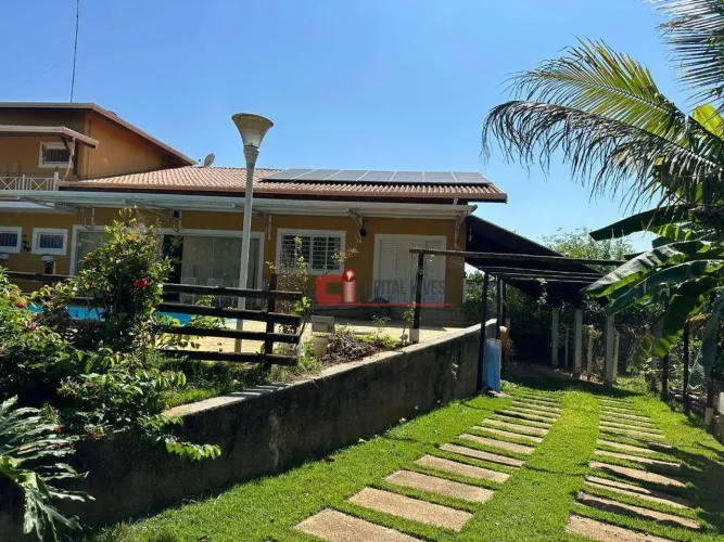 Chácara com 3 dormitórios à venda, 1033 m² por R$ 1.300.000 - Chácaras Santo Antônio do Ja