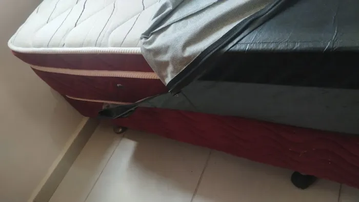 Cama box + colchão Queen