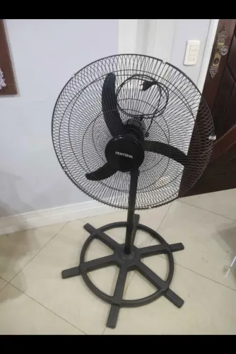 Ventilador Ventisol de pedestal 60 Centímetros de diâmetro.
