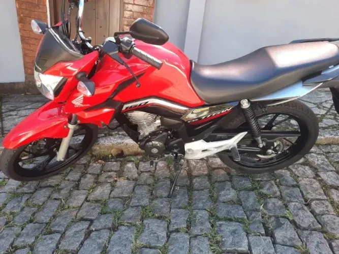 Honda CG 160 Titan Vermelha 2023