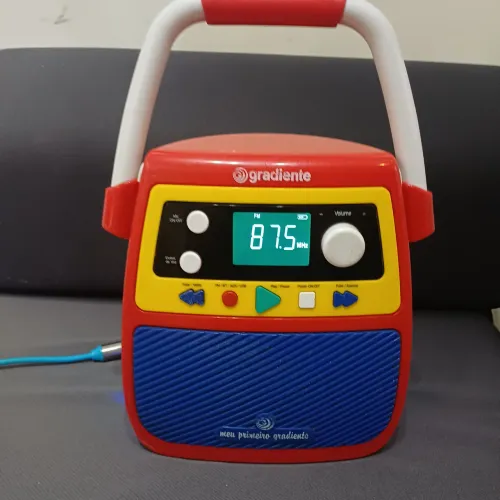 Radio karaoke Gradiente.