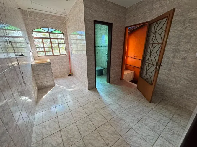 Casa para alugar com 2 quartos no bairro Santo André