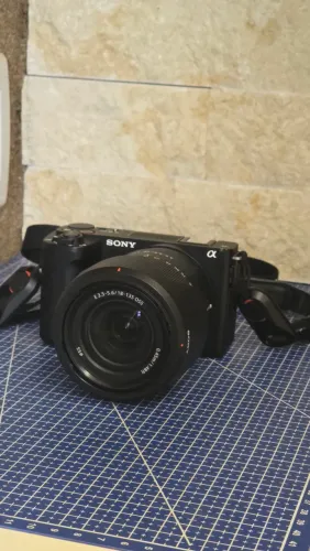 Sony Zve10 II + Lente 18-135MM + Cartão SD lexar 1800x 256 GB