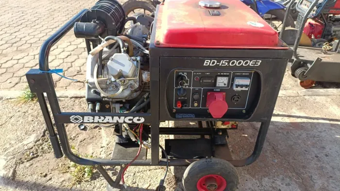 Gerador Branco 15KVA