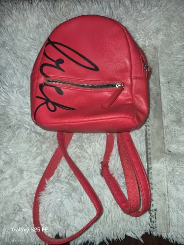 Mochilinha vermelha moderna Fashion
