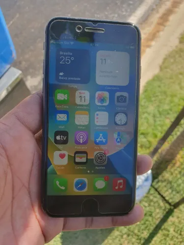 iPhone 8 64GB