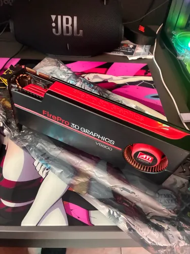 Placa de vídeo ATI fire pro v8800