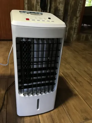 Climatizador Ar Frio Portátil Evaporativo Umidificador Britânia Bcl05fi 4 Em 1  3,2l 