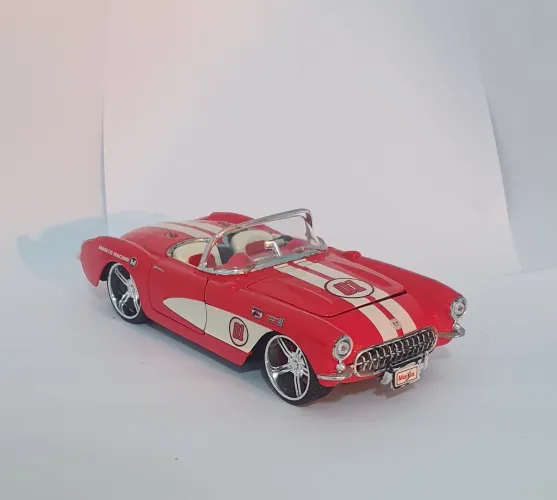 Miniatura 1:24