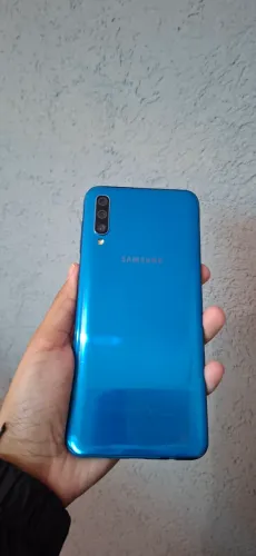 Celular Samsung A50 128gb 4GB Ram