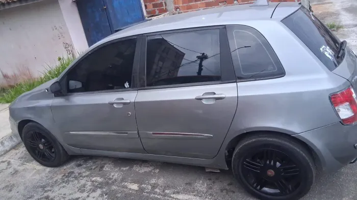 Fiat Stilo Dualogic 1.8 Flex 8V 5P 2009