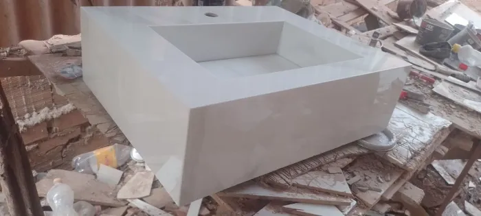 Piá escupida em porcelanato