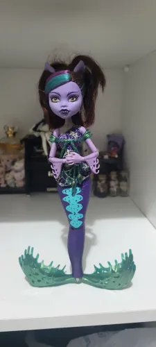 Boneca Monster High Clawdeen Sereia Scarier Reef