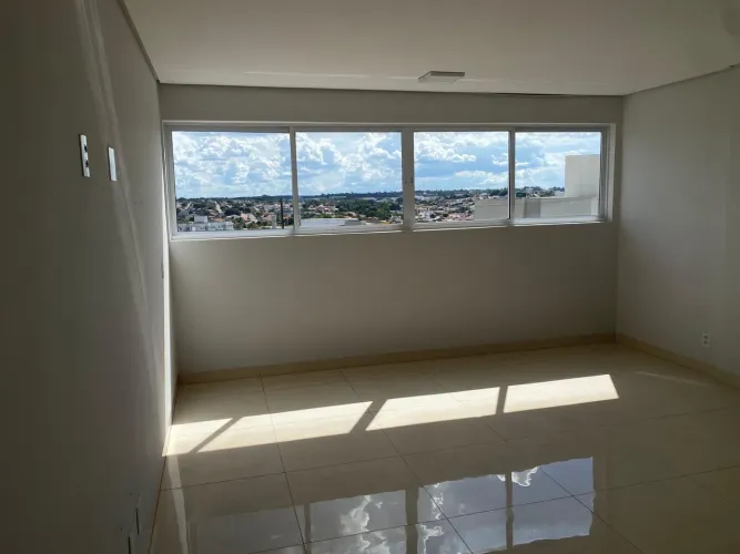 Aluga se - apartamento.