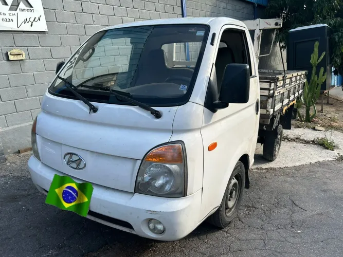 Hyundai HR 2.5 Diesel 2007 - Carroceria de Madeira - Abaixo da FIPE ?